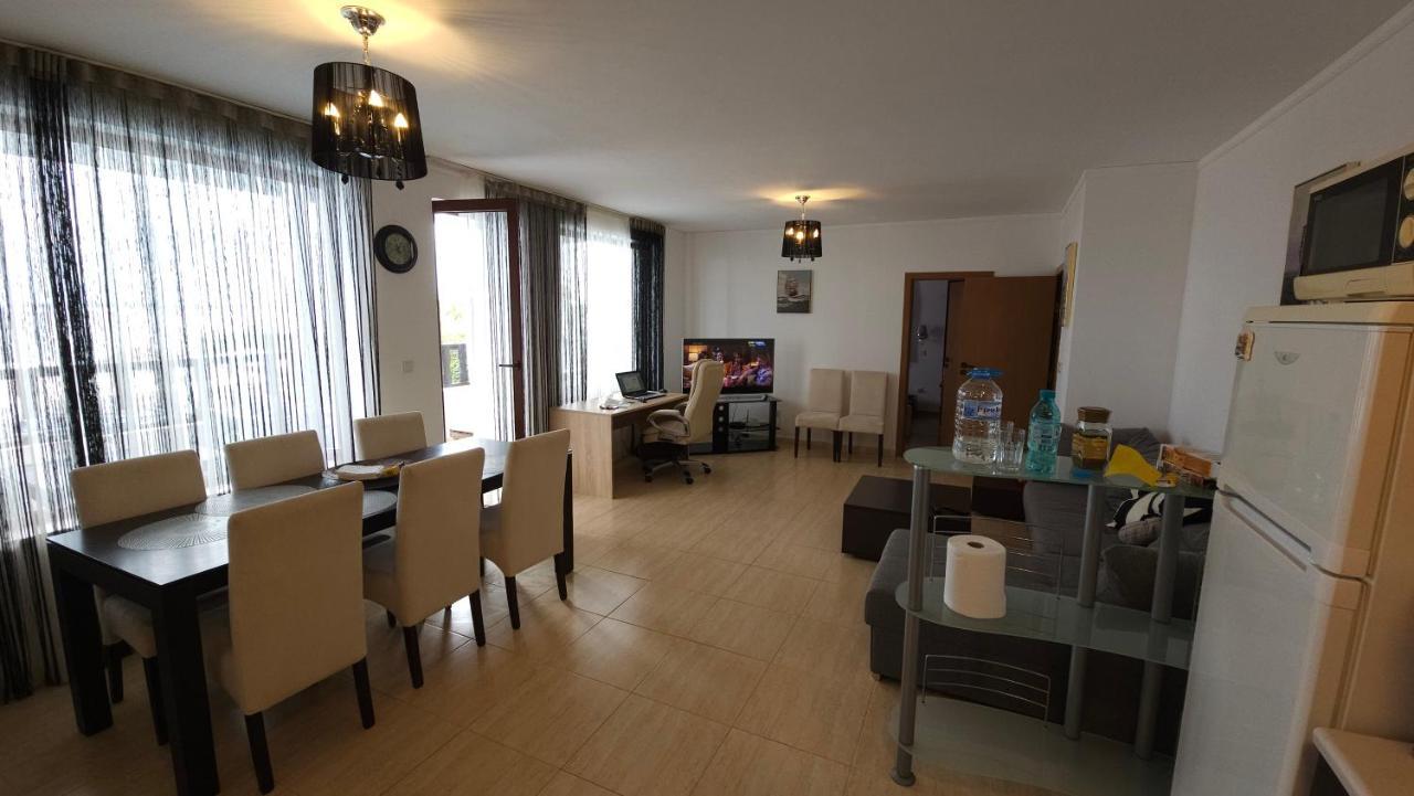 Complex Top Apartment Sveti Vlas Bagian luar foto